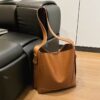 微信图片_20251106004312_49_22 Leather Shoulder Bag