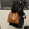 微信图片_20251106004317_56_22 Leather Shoulder Bag